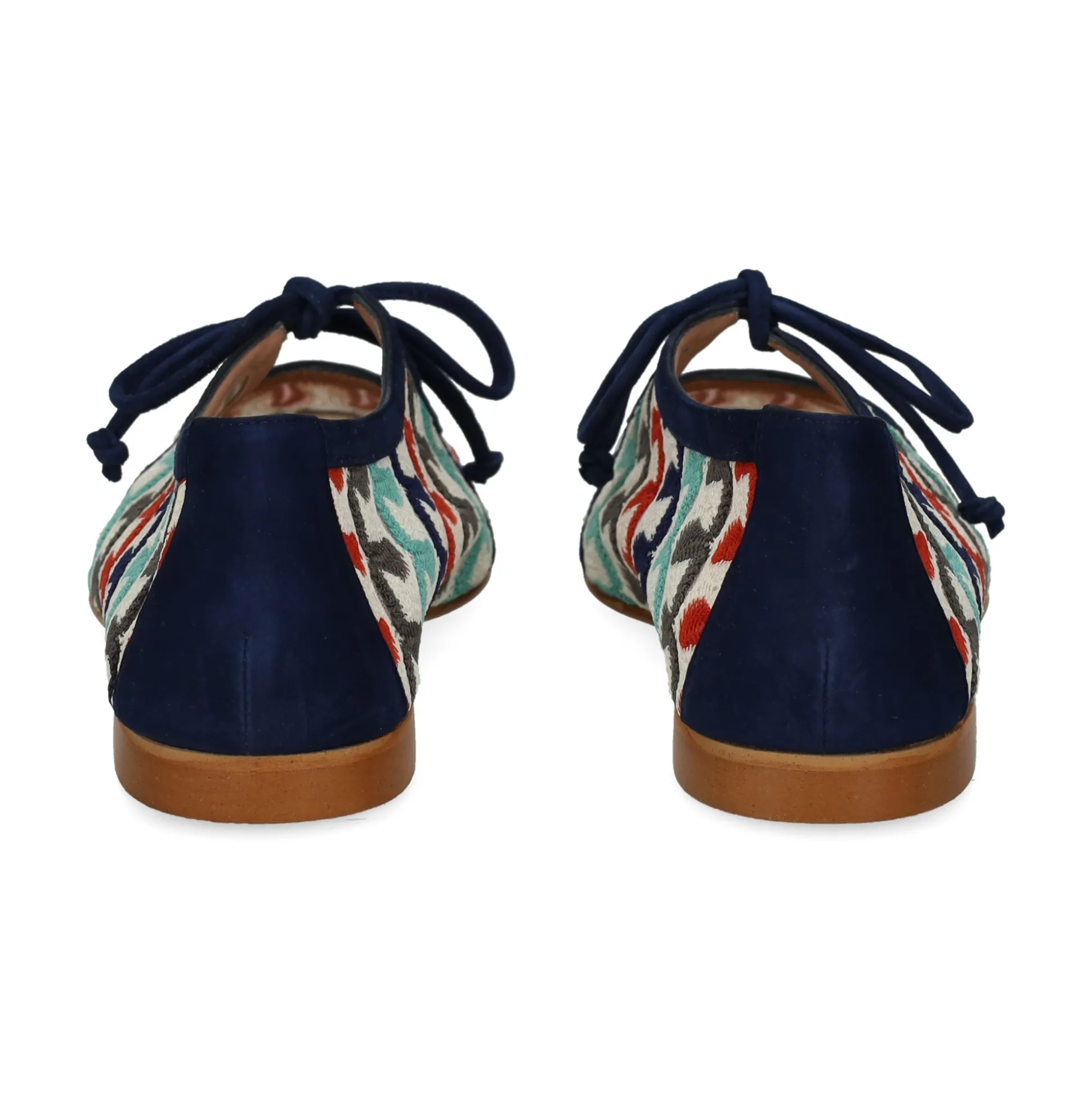 MIUXA Bailarinas de Mujer ISMAEL CASTOR/MARINO